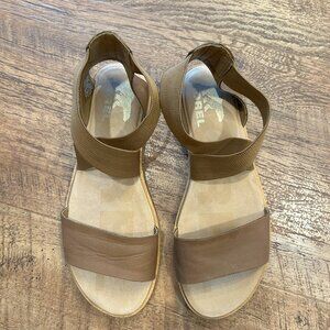 sorel ella sandal size 7